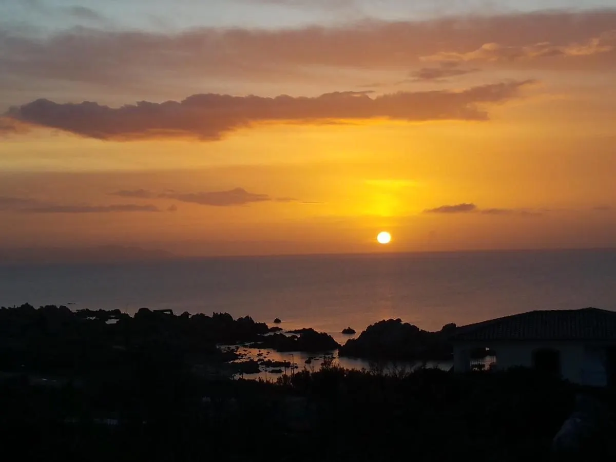 Appartamento Baia Santa Reparata, grazioso bilocale con vista mare - IUN Q2157 Santa Teresa di Gallura