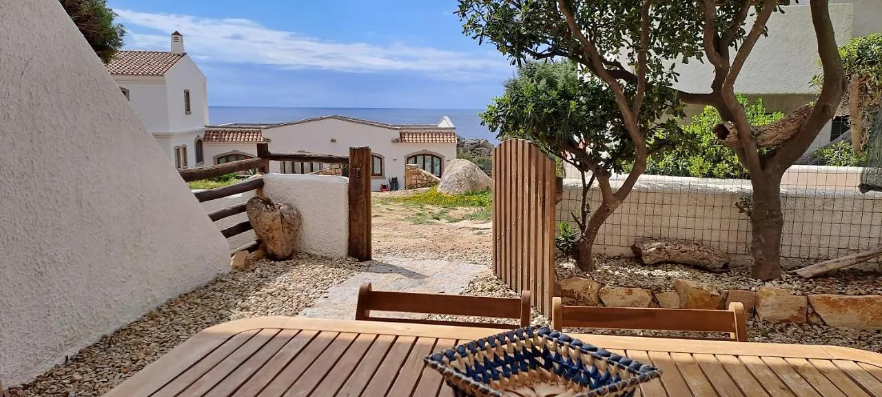 Baia Santa Reparata, grazioso bilocale con vista mare - IUN Q2157 Santa Teresa di Gallura Appartamento
